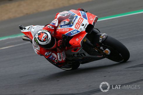 Lorenzo Sebut Ducati Lebih Baik dari Yamaha