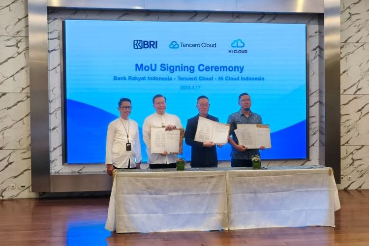 PT Bank Rakyat Indonesia (Persero) Tbk atau BRI melakukan penandatangan nota kesepahaman (MoU) dengan Tencent Cloud dan Hi Cloud Indonesia, Rabu (17/4/2024).