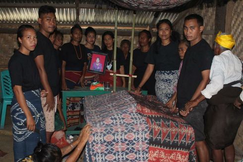 Melihat Upacara Kematian Kepercayaan Marapu di Sumba: Jenazah Disemayamkan Sampai Puluhan Tahun (2)