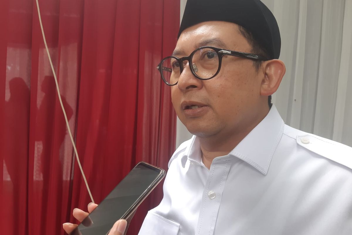 Wakil Ketua Umum Partai Gerindra Fadli Zon saat ditemui di Kantor DPP Partai Gerindra, Ragunan, Jakarta Selatan, Senin (6/2/2023). 
