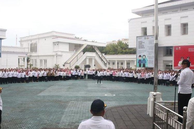 Penjabat (Pj) Gubernur Sumatera Utara, Hassanudin menggelar sejumlah agenda tertutup di hari pertama menjabat, Rabu (6/9/2023).

