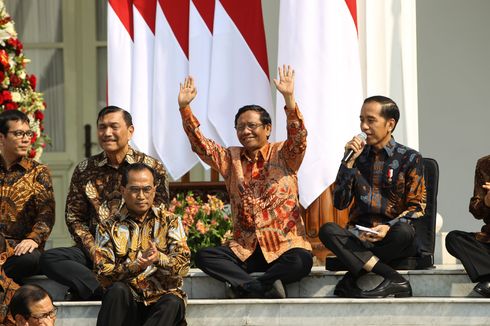 Perkenalan Menteri Ala Jokowi, 2014 Suruh Lari, 2019 Duduk di Tangga Istana, Apa Maknanya?