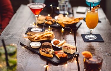 10 Restoran Rooftop di Jakarta, Tempat Makan Malam Romantis Valentine