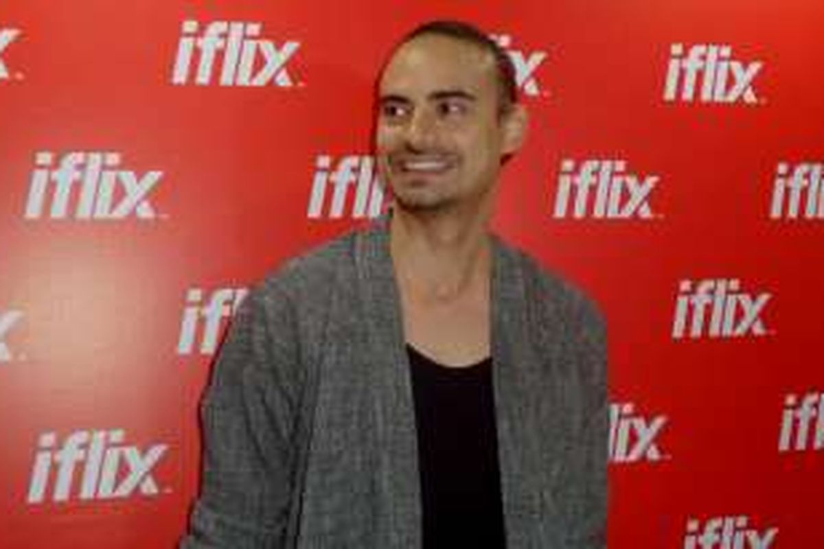 Ashraf Sinclair usai konferensi pers Iflix di Empirica, Jakarta Selatan, Kamis (25/8/2016).