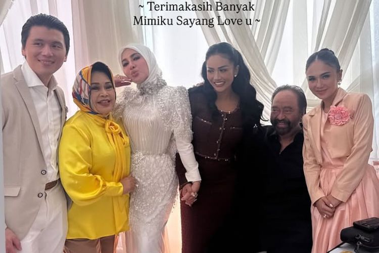 4 Gaya Seleb di Pesta Ulang Tahun Syahrini, Yuni Shara Nuansa Peach