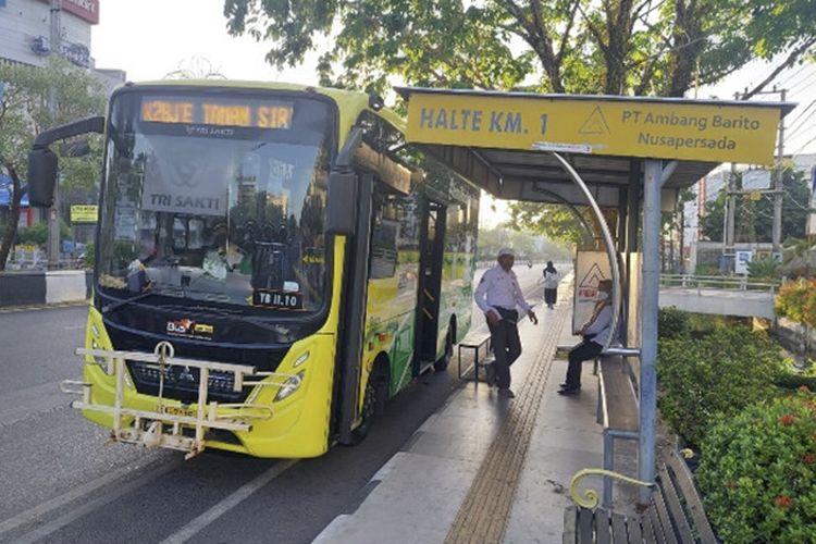 Angkutan perkotaan Bus BTS dengan skema beli layanan diklaim makin digemari masyarakat.