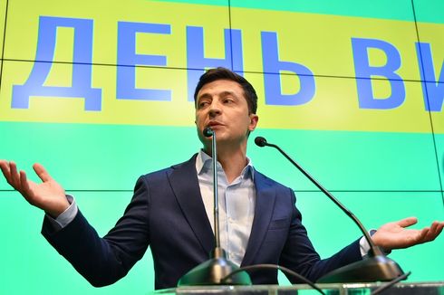 Aktor Komedi Volodymyr Zlensky Resmi Dilantik Jadi Presiden Ukraina