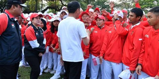 Presiden meyakini para atlet yang merupakan putra-putri terbaik yang dimiliki negara Indonesia tersebut akan mencapai target prestasi yang telah ditentukan, yakni perolehan 16 medali emas dan masuk 10 besar.