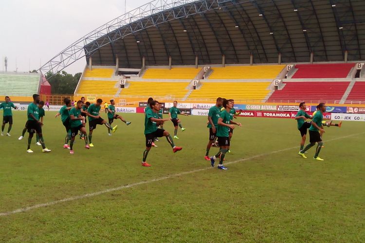 Sriwijaya FC kembali melakukan latihan rutin demi persiapan melawan Bhayangkara United pada Minggu (20/8/2017) mendatang.