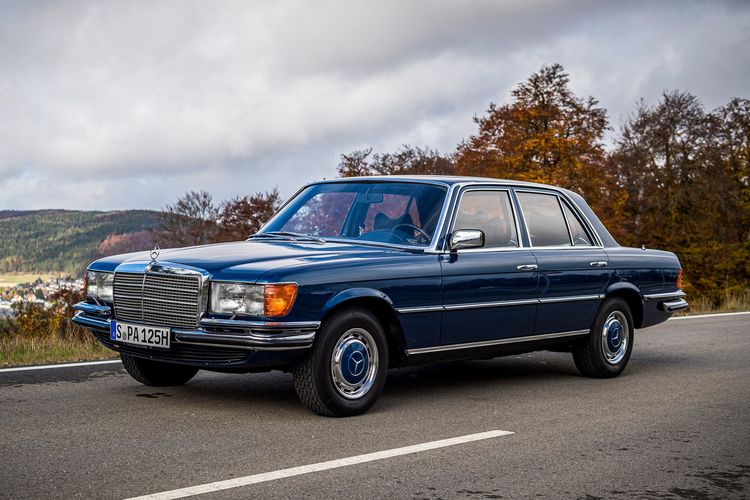 Mercedes-Benz S-Class (W114)