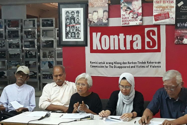 Konferensi pers Kontras tentang pembentukan Dewan Kerukunan Nasional (DKN) di Jakarta, Kamis (19/7/2018). 