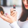 Tips Pilih Lipstik Saat Harus Memakai Masker