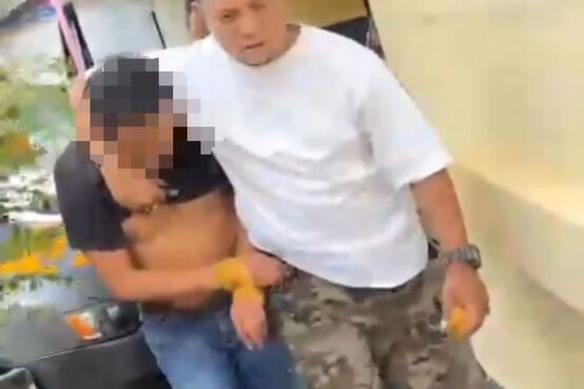 Polisi menangkap buron penipuan 400 juta terhadap lansia 61 tahun di Kota Tebing Tinggi, Sumatera Utara. Pelaku ditagkap di Garut.