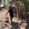 Kekeringan, Warga di Ponorogo Harus Jalan Kaki 1 Km untuk Mandi
