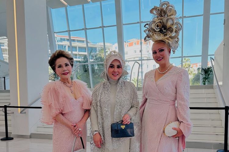 Datang ke Cannes, Syahrini Foto Bareng Angelina Jolie dan Halle Berry