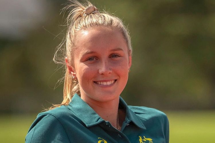 Riley Day (21) atlet sprint 200 meter putri Australia, yang bekerja di supermarket karena tak punya sponsor.