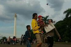 Monas Jadi Pilihan Warga Luar Kota Jakarta untuk Wisata Murah