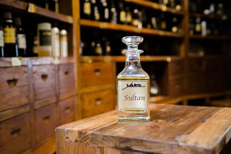 Sultan Perfume dari Sifr Aromatics di Singapura. 