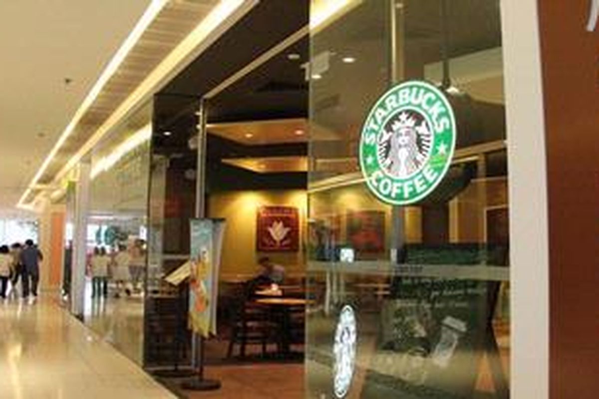 Salah satu gerai Starbucks Coffee di Hong Kong, China. Foto diambil pekan pertama bulan Juli 2010.