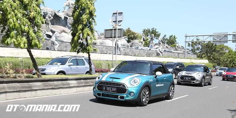 Mini Cooper S Cabriolet dijajal pada ajang MINI Adventure di pulau Bali