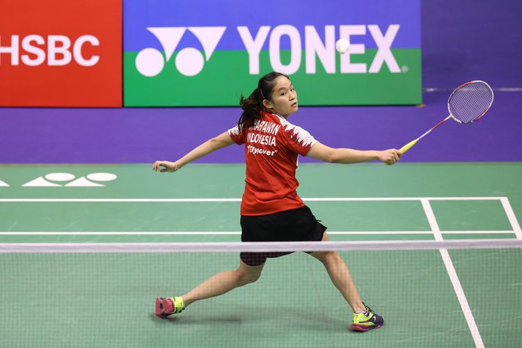Pebulu tangkis tunggal putri Indonesia, Ruselli Hartawan, saat menjalani pertandingan Hong Kong Open 2019.