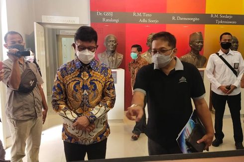 Menkominfo Johnny Plate Minta Masyarakat Tak Sebar Foto Aksi Terorisme