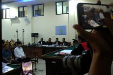 Sidang Perdana Bupati Nonaktif Lampung Utara Dijaga Ketat Polisi dan Gegana