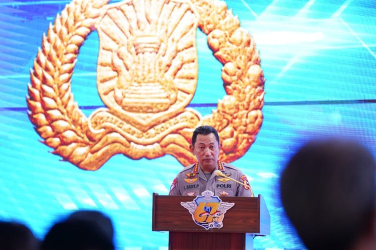 Kapolri Jenderal Listyo Sigit Prabowo di Hari Ulang Tahun ke-67 Lalu Lintas Bhayangkara (HUT Lantas) di Gedung Korlantas Polri, Jakarta, Kamis (22/9/2022).