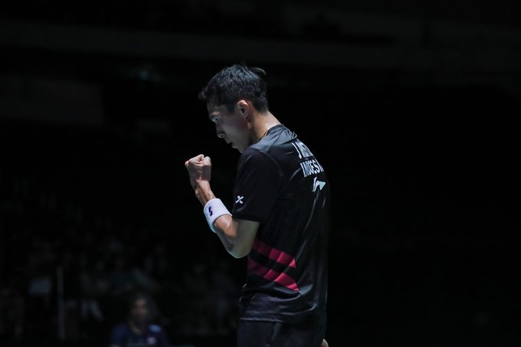 Jonatan Christie melaju ke final Japan Open 2023 setelah mengalahkan Lakshya Sen (India) pada semifinal di Yoyogi 1st Gymnasium, Sabtu (29/7/2023). Artikel ini berisi jadwal siaran langsung dan link live streaming final Japan Open 2023. 