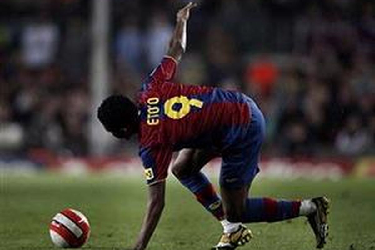 Samuel Etoo semakin tak jelas nasibnya.