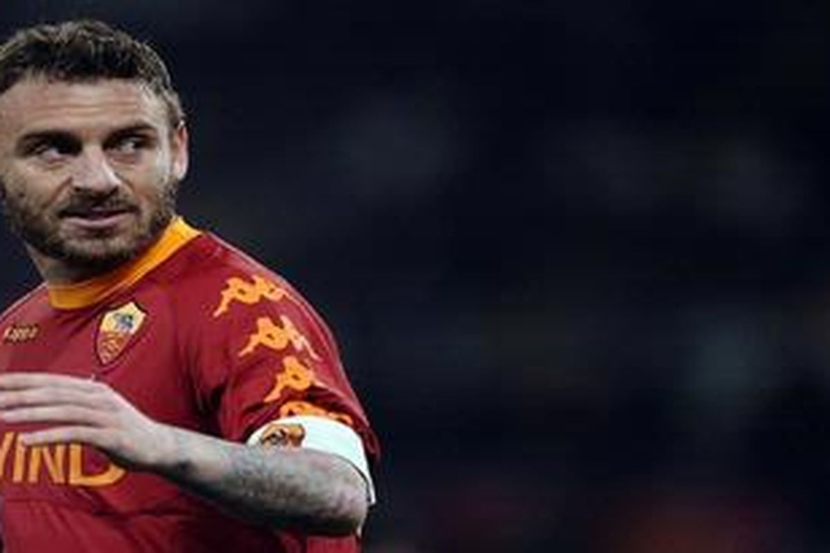 Gelandang AS Roma, Daniele De Rossi.