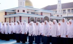 As-Syifa Boarding School Wanareja Hadirkan Pendidikan berbasis Akhlak dan Spiritual