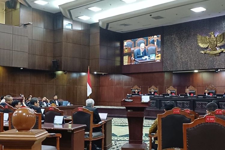 Suasan sidang uji materi Undang-Undang Nomor 28 Tahun 2014 tentang Hak Cipta yang digelar di Mahkamah Konstitusi di daerah Gambir, Jakarta Pusat, Kamis (7/8/2025).