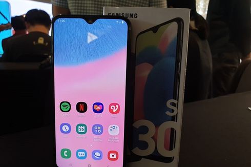 Ini Beda Samsung Galaxy A30 dan A30s