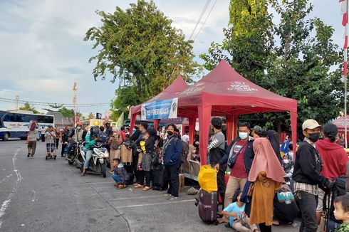 Terminal Kalideres Padat, Anies Sebut Banyak Pemudik Menunggu Keberangkatan