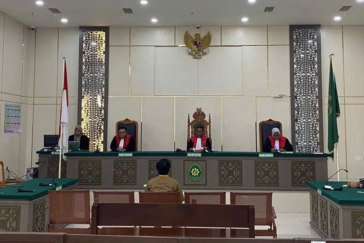 Ayah Telantarkan Anak, PN Banda Aceh Jatuhkan Hukuman Kerja Sosial 100 Jam