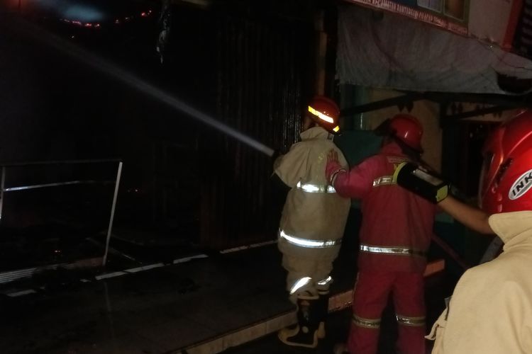 Gara-gara Mesin Fotokopi, 2 Ruko di Cilacap Ludes Terbakar, Kerugian Capai Rp 1 Miliar