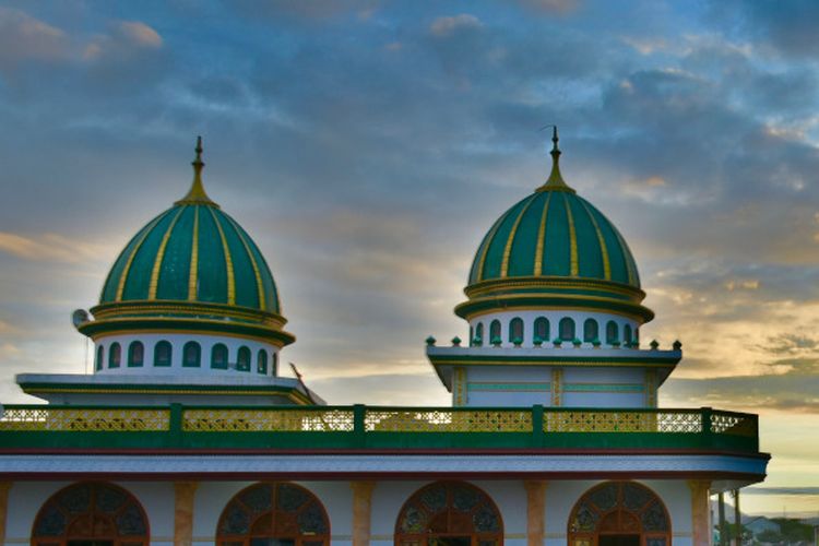 Masjid Baiturrahman Pondok Pesantren Miftahul Huda Gading Malang