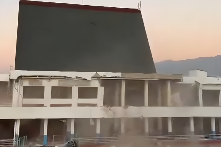 Kronologi 1 Korban Tewas Saat Gempa M 7,7 di Pelabuhan Laurentius Say Maumere