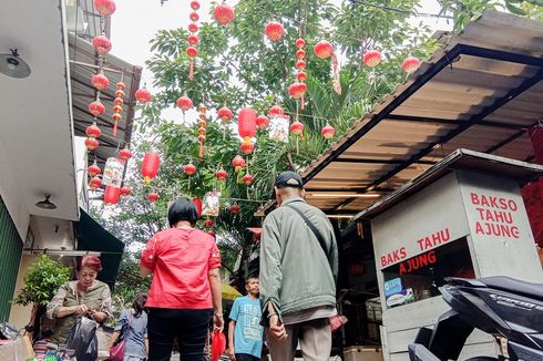 Lika-liku Barongsai Ngamen di Glodok