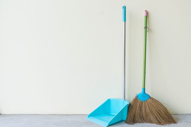 Ilustrasi sapu.