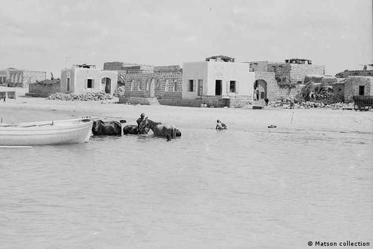 Desa Tantura di pesisir barat Palestina, antara 1920-1933.