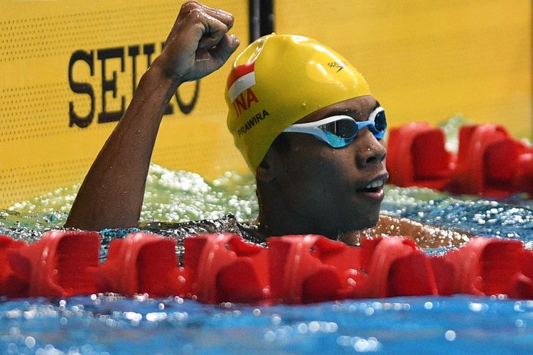 Perenang Indonesia Aflah Fadlan Prawira mencapai garis finish dalam final renang 400 meter gaya bebas putra SEA Games XXIX di National Aquatic Centre, kawasan Stadion Bukit Jalil, Kuala Lumpur, Malaysia, Senin (21/8/2017) malam. Aflah menyabet medali perak dengan catatan waktu tiga menit 54,15 detik.