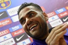 Kembali ke Barcelona, Dani Alves 