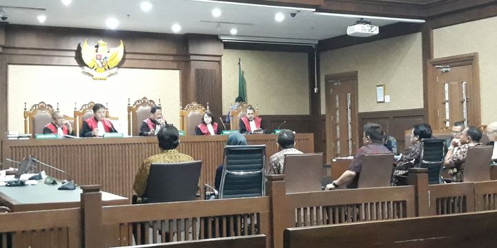 Persidangan kasus korupsi pengadaan Kartu Tanda Penduduk berbasis elektronik dengan terdakwa Irvanto Hendra Pambudi dan Made Oka Masagung di Pengadilan Tipikor Jakarta, Selasa (28/8/2018).