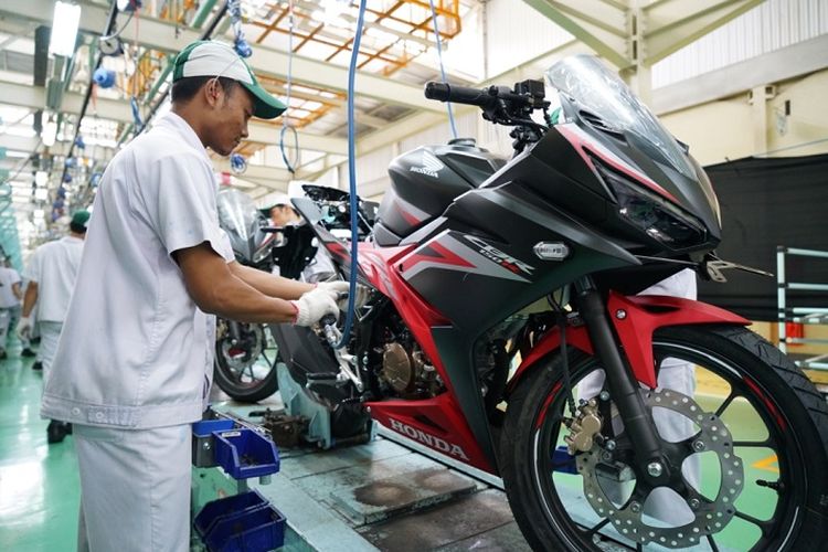 Simak Daftar Harga Motor Sport 150 Cc Full Fairing Februari 2020