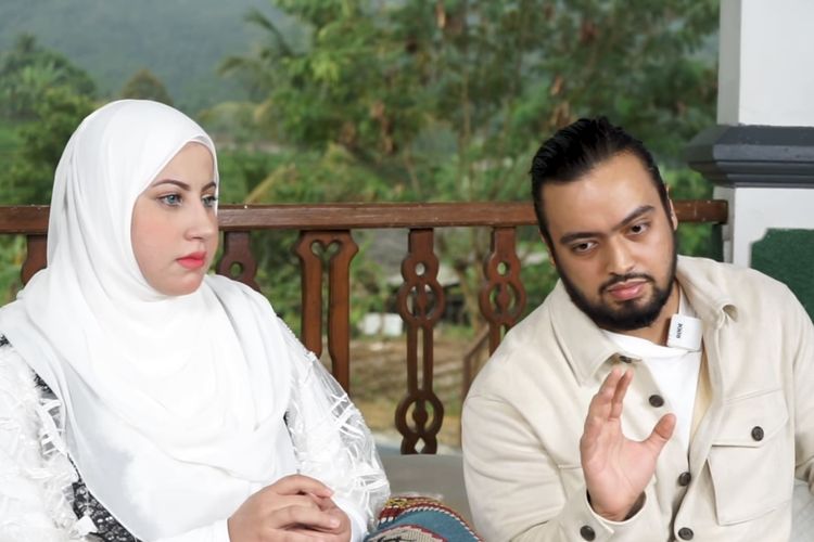 Influencer Tasyi Athasyia bersama suaminya, Syech Zaki Alatas buka suara terkait dugaan konflik dengan Tasya Farasya. 