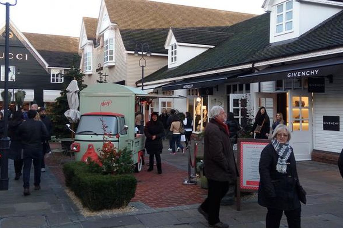 Suasana Bicester Shopping Village ketika Kompas.com berkunjung pada Jumat (18/11/2016).