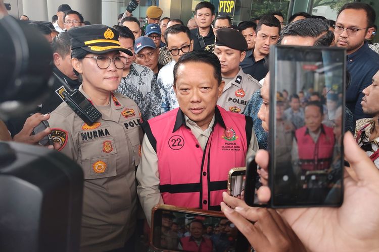 Febrie Adriansyah Buka Suara, Bantah Miliki Emas 74 Kg hingga Mempertanyakan Perkara