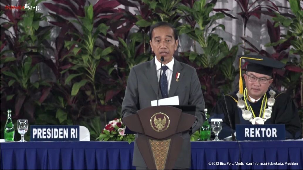 Jokowi: Mesin Hanya Punya Cip, tapi Manusia Punya Hati dan Rasa